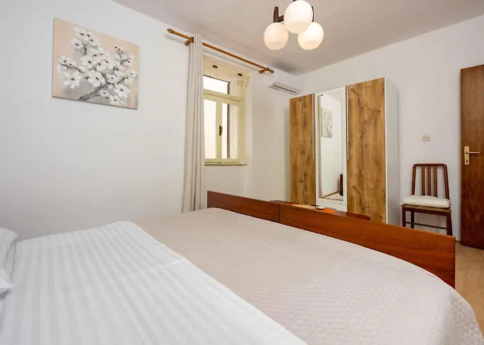 In 45277 Villa