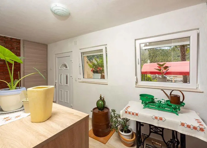 Villa In 45277